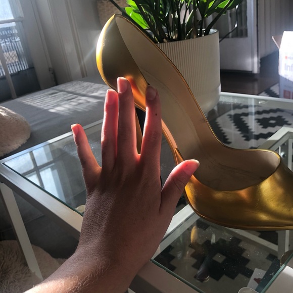 Decorative/Bookend Shoe - Picture 3 of 6